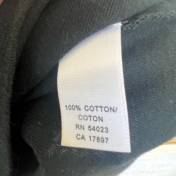 Black 3/4 length sleeves t shirt ,gently worn . - Picture 3 of 6